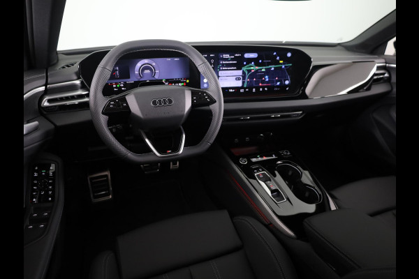 Audi A5 Limousine S edition 2.0 TFSI e 299 pk | Techniek pakket plus | Premium pakket | Optiekpakket zwart-glanzend | Trekhaak, elektr. wegklapbaar |