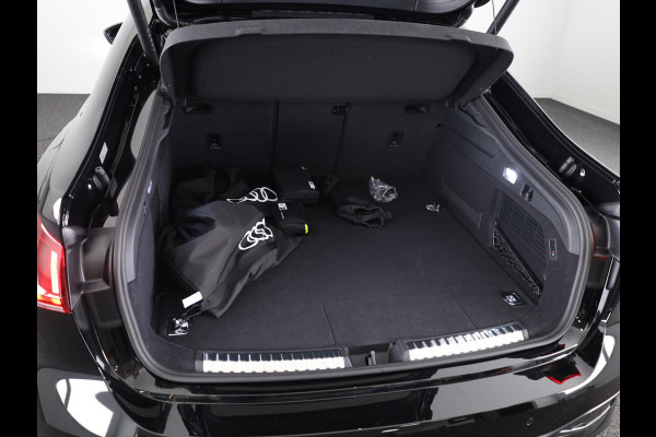 Audi A5 Limousine S edition 2.0 TFSI e 299 pk | Techniek pakket plus | Premium pakket | Optiekpakket zwart-glanzend | Trekhaak, elektr. wegklapbaar |