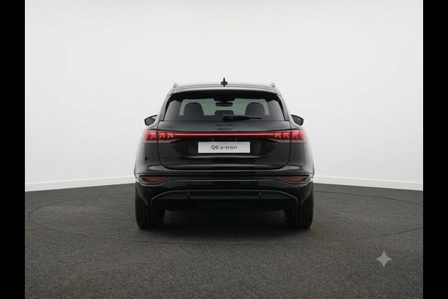 Audi Q6 e-tron S edition quattro 100 kWh 388pk | Panoramadak | Luchtvering | S-line interieur | Lederen bekleding |