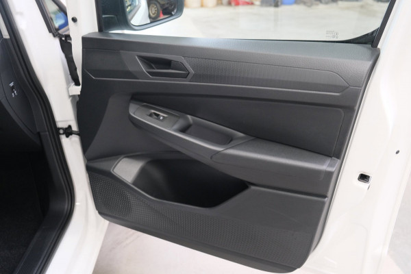 Volkswagen Caddy Cargo 2.0 TDI Comfort - Airco, Cruise, Virtueel display, Carplay, Trekhaak.