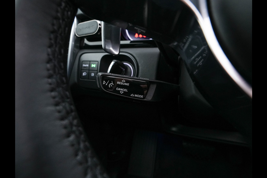 Porsche Cayenne 3.0 E-Hybrid (Plug-in) {SoH-100%} (INCL.BTW) *PANO | LEATHER | FULL-LED | SPORT-CHRONO | MEMORY-PACK | BOSE-SOUND | TOP-VIEW | HEATED-COMFORTSEATS | NAVI-FULLAMP | PRIVACY-GLASS | SHIFT-PADDLES | 22''ALU | TOWBAR*