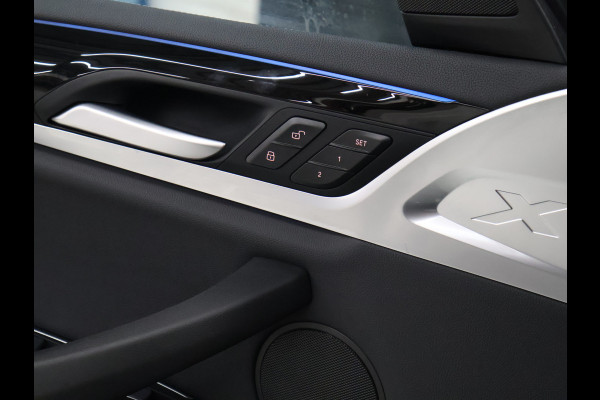 BMW iX3 High Executive 80 kWh [SOH 94%, PANO, ACC, APPLE CARPLAY, CAMERA, MEMORY SEATS, STOELVERWARMING, LED, DIGITAL DASH, DODEHOEKDETECTIE, DRAADLOOS LADEN, NIEUWSTAAT]