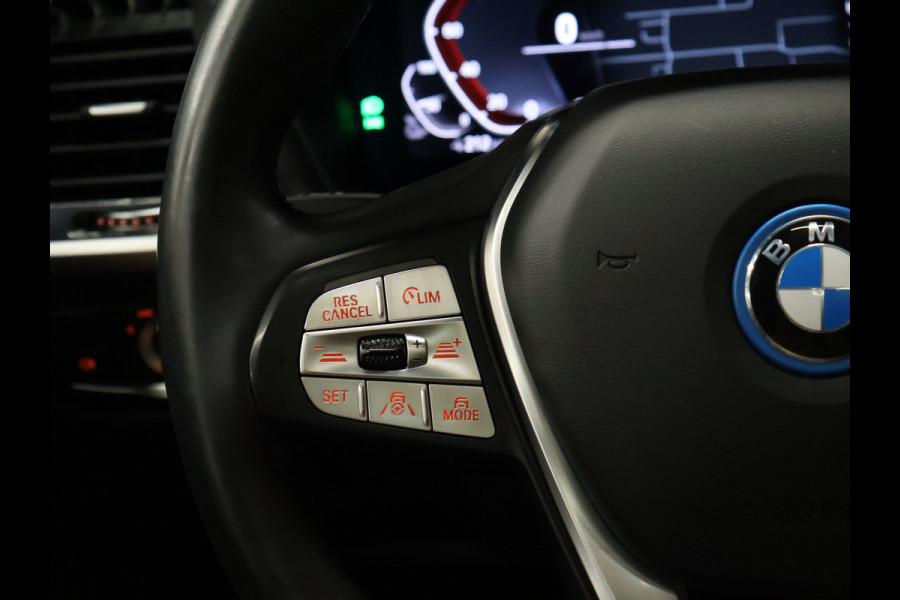 BMW iX3 High Executive 80 kWh [SOH 94%, PANO, ACC, APPLE CARPLAY, CAMERA, MEMORY SEATS, STOELVERWARMING, LED, DIGITAL DASH, DODEHOEKDETECTIE, DRAADLOOS LADEN, NIEUWSTAAT]