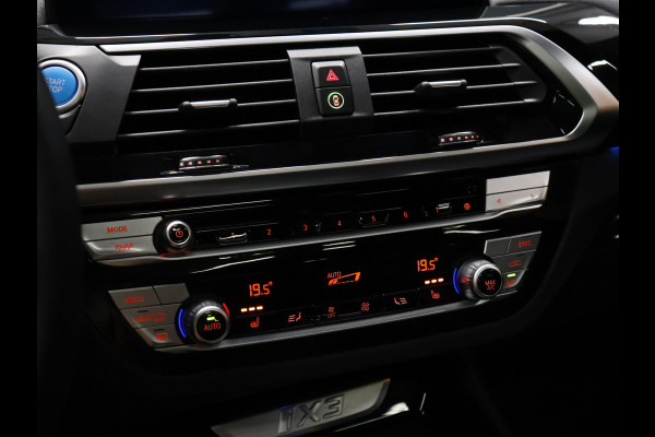 BMW iX3 High Executive 80 kWh [SOH 94%, PANO, ACC, APPLE CARPLAY, CAMERA, MEMORY SEATS, STOELVERWARMING, LED, DIGITAL DASH, DODEHOEKDETECTIE, DRAADLOOS LADEN, NIEUWSTAAT]