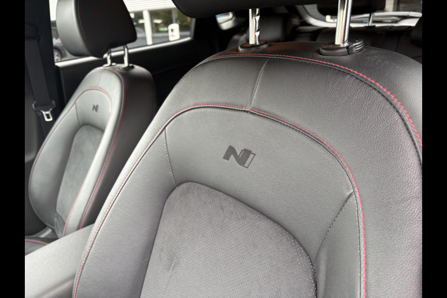 Hyundai Kona 1.0 T-GDI N Line | Trekhaak | Stoelventilatie & Verwarming | Elek. Verstelbare Stoel | Dodehoeksensoren | Camera |