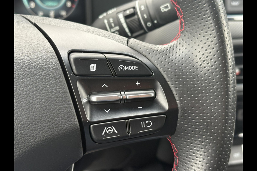 Hyundai Kona 1.0 T-GDI N Line | Trekhaak | Stoelventilatie & Verwarming | Elek. Verstelbare Stoel | Dodehoeksensoren | Camera |