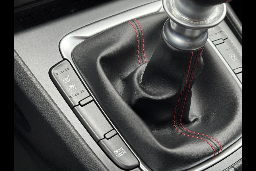 Hyundai Kona 1.0 T-GDI N Line | Trekhaak | Stoelventilatie & Verwarming | Elek. Verstelbare Stoel | Dodehoeksensoren | Camera |