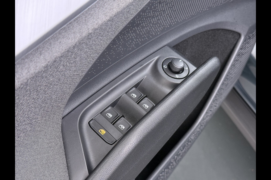 Škoda ENYAQ iV 80 SOH 90% Warmtepomp Adap.Cruise Camera Stuur+Stoelverwarming Blind Spot 3-Zone Ecc Navi Apple Carplay Android Auto Matrix Led  Assistentie Pakket Comfort-pakket Lane Assist P-Assist Lmv 20" Privacy Glas Pdc Isofix Origineel Nederlandse Auto Dealeronderhouden
