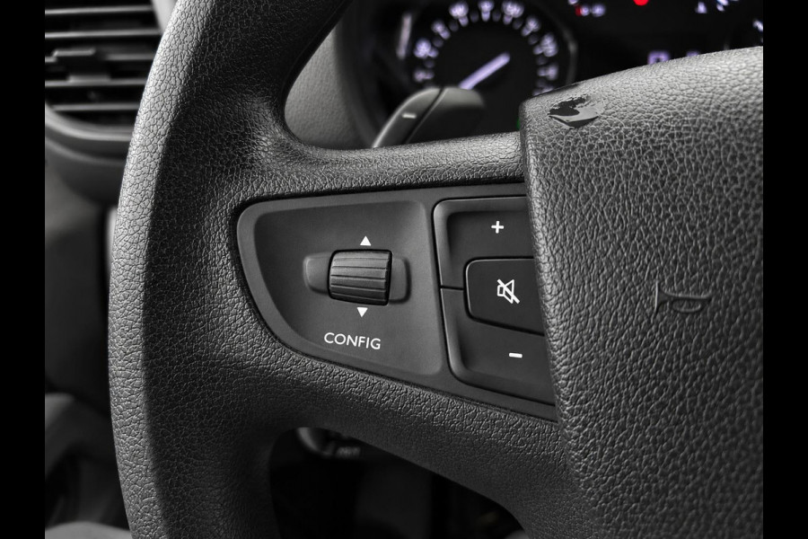 Citroën Jumpy 2.0 BlueHDI 120 XL Driver DC Imperiaal Trekhaak Navigatie Apple CarPlay Android Auto Camera Parkeerhulp Cruise Control Verwarmbare bestuurdersstoel Climate Control