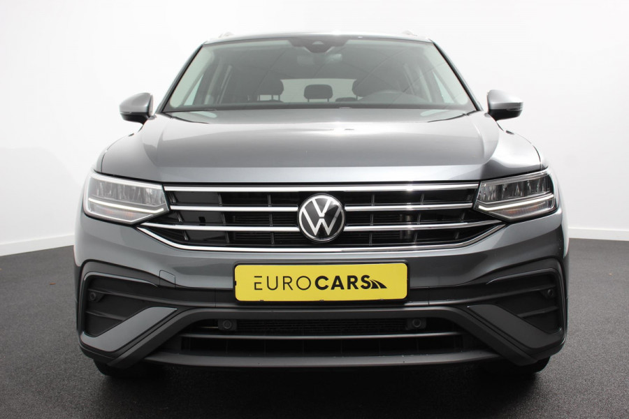 Volkswagen Tiguan Allspace 1.5 TSI DSG Life 7p. Navigatie Adaptieve Cruise Control Camera Elektrische Achterklep Elektrische Trekhaak Climate control Apple Carplay/ Android Auto