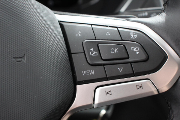Volkswagen Tiguan Allspace 1.5 TSI DSG Life 7p. Navigatie Adaptieve Cruise Control Camera Elektrische Achterklep Elektrische Trekhaak Climate control Apple Carplay/ Android Auto