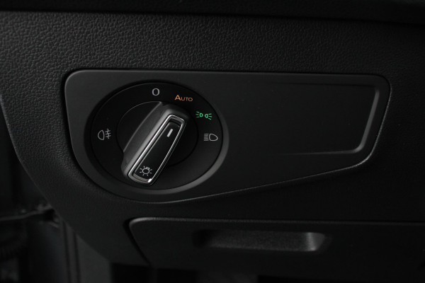Volkswagen Tiguan Allspace 1.5 TSI DSG Life 7p. Navigatie Adaptieve Cruise Control Camera Elektrische Achterklep Elektrische Trekhaak Climate control Apple Carplay/ Android Auto