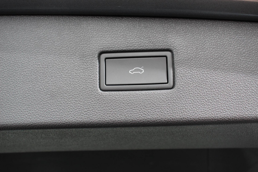 Volkswagen Tiguan Allspace 1.5 TSI DSG Life 7p. Navigatie Adaptieve Cruise Control Camera Elektrische Achterklep Elektrische Trekhaak Climate control Apple Carplay/ Android Auto