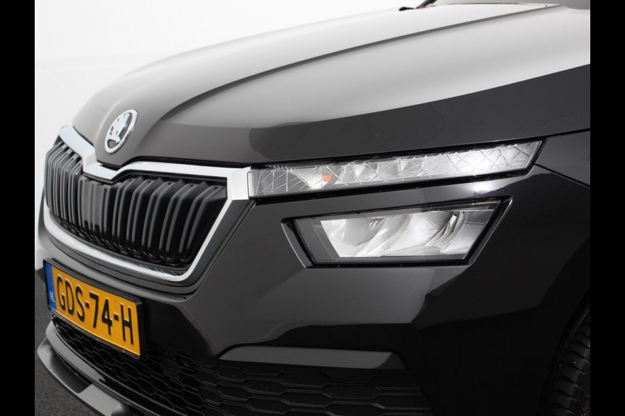 Škoda Kamiq 1.0 TSI 110pk DSG Style Navigatie Apple Carplay / Android auto Parkeersensor achter Cruise Control Verwarmbare voorstoelen Extra getint glas Climate Control
