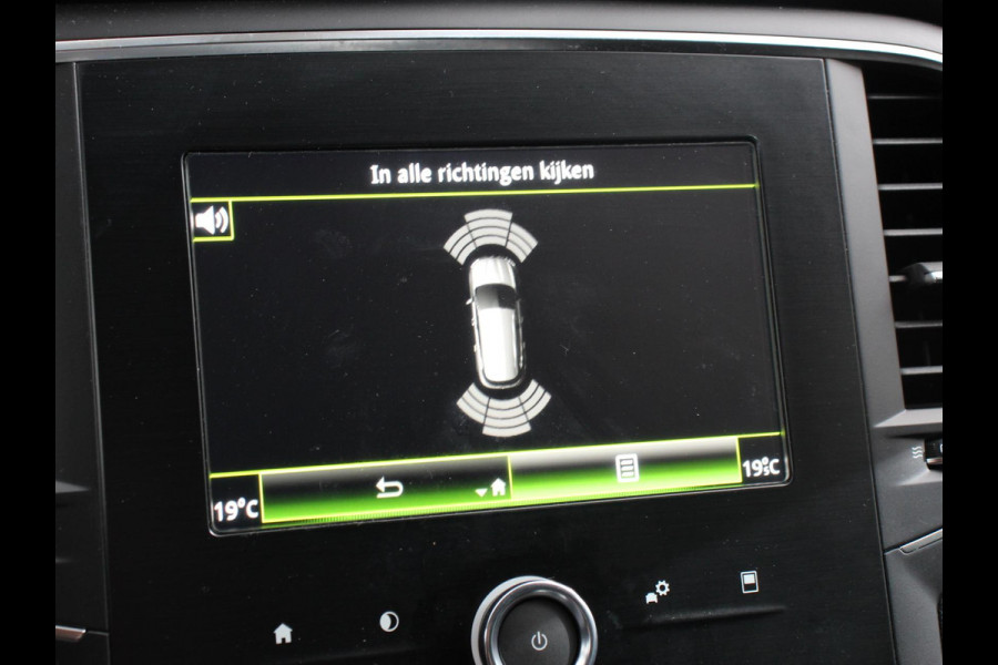 Renault Mégane Estate 1.3 TCe 140pk Automaat Limited Navigatie Climate Control Cruise Control Lichtmetalen velgen Parkeer sensoren