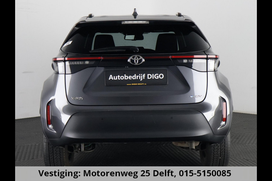 Toyota Yaris Cross 1.5 HYBRIDE DYNAMIC LUXERY GARANTIE TOT 2035 DODE HOEK DETECTIE. NAVIGATIE . PARKEERSENSOREN VOOR & ACHTER . STOEL/STUUR VERWARMING .
