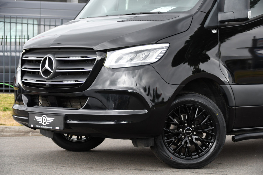 Mercedes-Benz Sprinter 319 1.9 CDI L2H2 DC Black Edition Adaptieve Cruise, 360 Camera, Carplay, LED, 10,5'' Mbux, Stoelverwarming, Automaat, 190pk, 3500kg Trekhaak, Uniek!