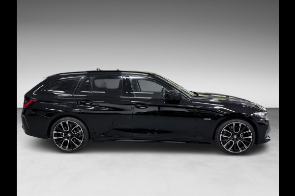 BMW 3 Serie Touring 320e SPORT FACELIFT 19'' SOH-TEST/NAVI/LED/DAB/CARPLAY/ECC/PDC/CRUISE/V-COCKPIT/LEDER///