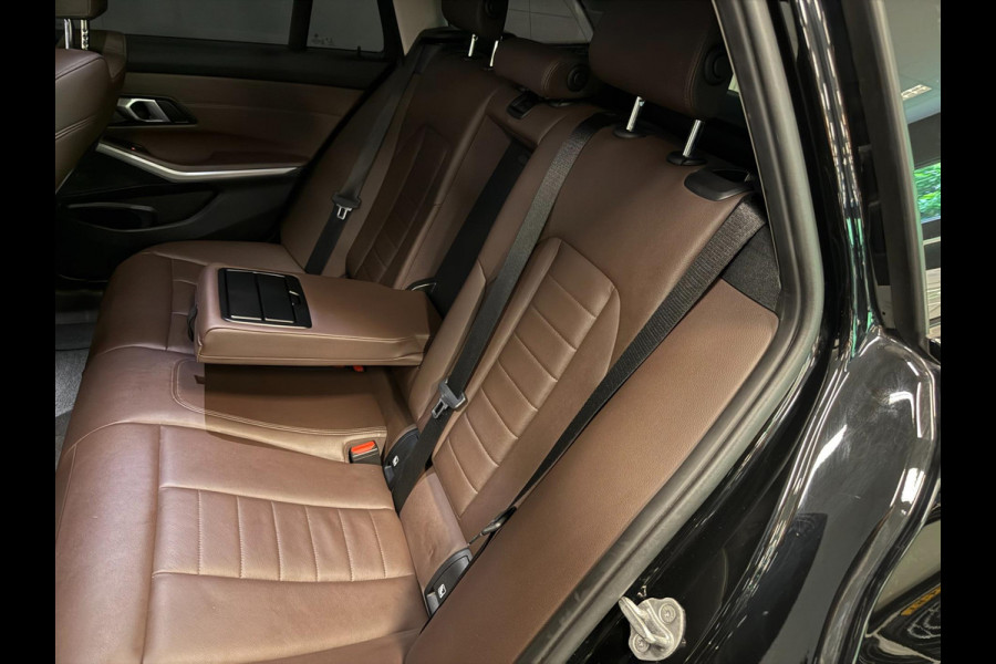 BMW 3 Serie Touring 320e SPORT FACELIFT 19'' SOH-TEST/NAVI/LED/DAB/CARPLAY/ECC/PDC/CRUISE/V-COCKPIT/LEDER///