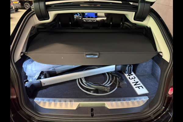 BMW 3 Serie Touring 320e SPORT FACELIFT 19'' SOH-TEST/NAVI/LED/DAB/CARPLAY/ECC/PDC/CRUISE/V-COCKPIT/LEDER///