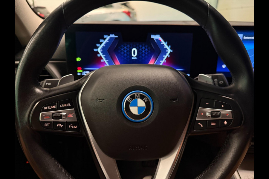 BMW 3 Serie Touring 320e SPORT FACELIFT 19'' SOH-TEST/NAVI/LED/DAB/CARPLAY/ECC/PDC/CRUISE/V-COCKPIT/LEDER///