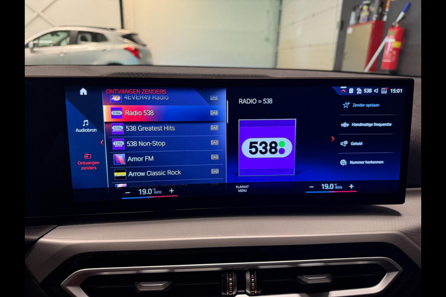 BMW 3 Serie Touring 320e SPORT FACELIFT 19'' SOH-TEST/NAVI/LED/DAB/CARPLAY/ECC/PDC/CRUISE/V-COCKPIT/LEDER///
