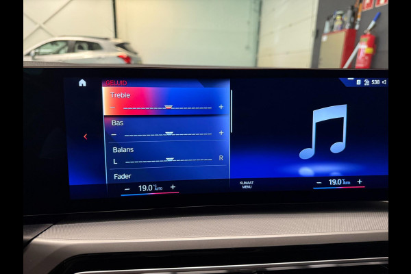 BMW 3 Serie Touring 320e SPORT FACELIFT 19'' SOH-TEST/NAVI/LED/DAB/CARPLAY/ECC/PDC/CRUISE/V-COCKPIT/LEDER///