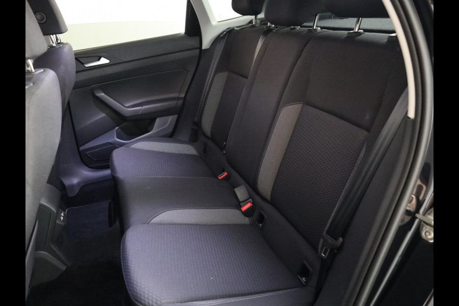 Volkswagen Taigo 1.0 TSI Life Edition 95 pk | Verlengde garantie | Navigatie | Parkeersensoren achter | Achteruitrijcamera | Adaptieve cruise control |