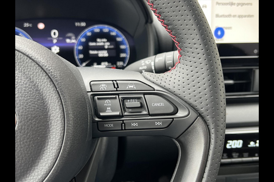 Toyota Yaris 1.5 Hybrid 130 GR Sport | Eerste eigenaar, Keyless entry, 18 inch, Groot scherm, LED, Climate control, CarPlay/Android Auto