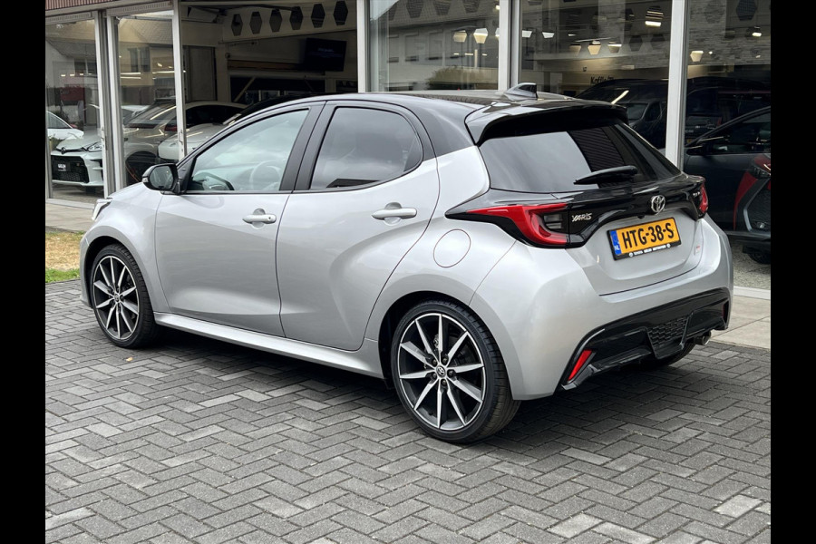 Toyota Yaris 1.5 Hybrid 130 GR Sport | Eerste eigenaar, Keyless entry, 18 inch, Groot scherm, LED, Climate control, CarPlay/Android Auto