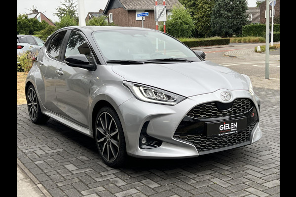 Toyota Yaris 1.5 Hybrid 130 GR Sport | Eerste eigenaar, Keyless entry, 18 inch, Groot scherm, LED, Climate control, CarPlay/Android Auto