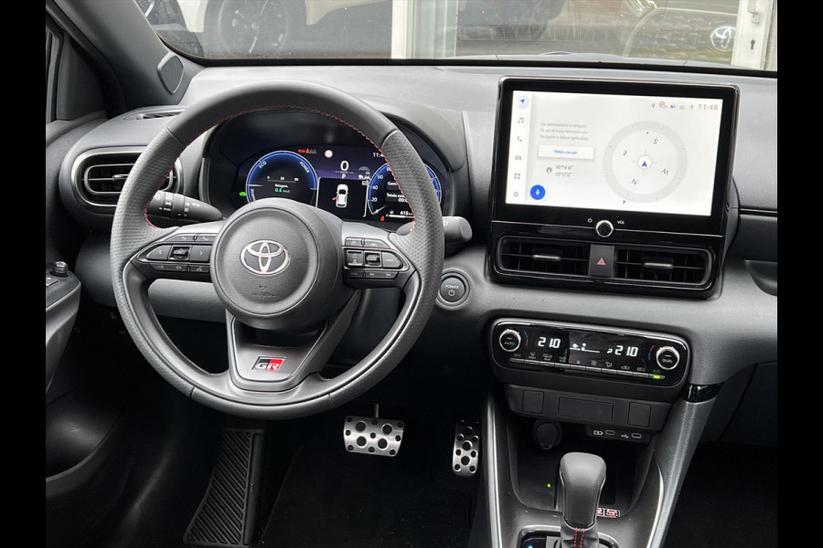 Toyota Yaris 1.5 Hybrid 130 GR Sport | Eerste eigenaar, Keyless entry, 18 inch, Groot scherm, LED, Climate control, CarPlay/Android Auto