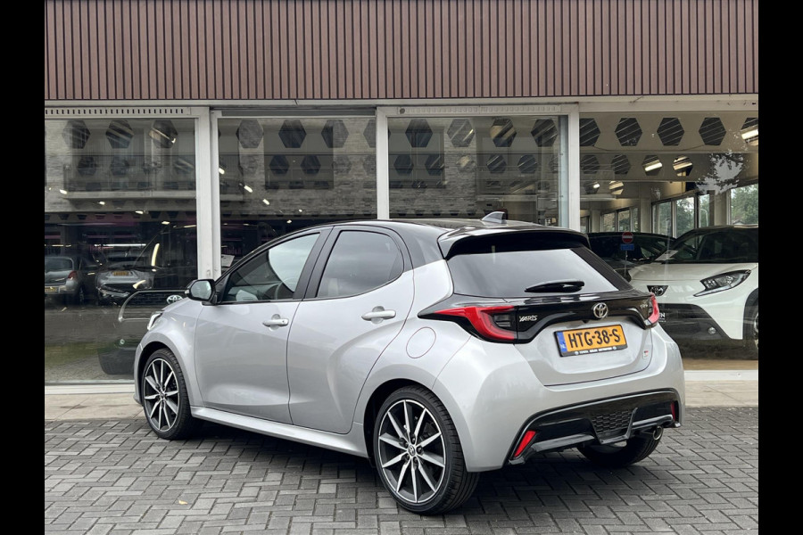 Toyota Yaris 1.5 Hybrid 130 GR Sport | Eerste eigenaar, Keyless entry, 18 inch, Groot scherm, LED, Climate control, CarPlay/Android Auto