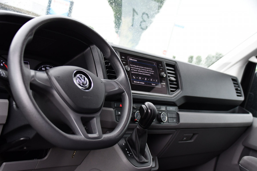 Volkswagen Crafter 35 2.0 TDI L3H3 Black Edition Camera, Carplay, LED, 177pk, Automaat, Standkachel, Geveerde stoel, Uniek!