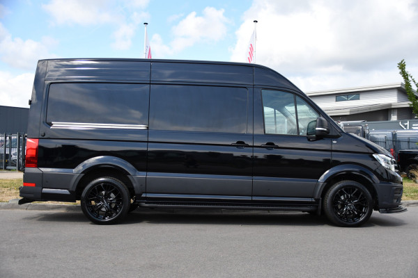 Volkswagen Crafter 35 2.0 TDI L3H3 Black Edition Camera, Carplay, LED, 177pk, Automaat, Standkachel, Geveerde stoel, Uniek!