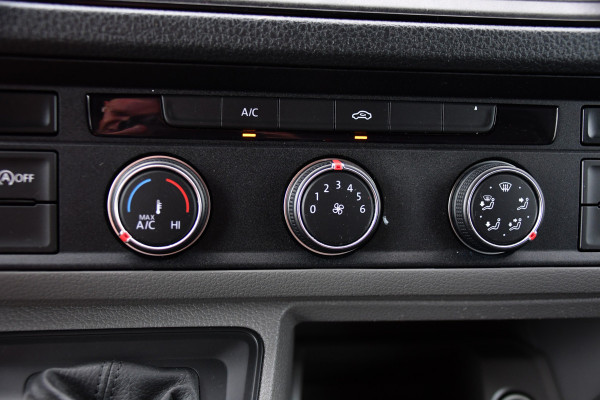 Volkswagen Crafter 35 2.0 TDI L3H3 Black Edition Camera, Carplay, LED, 177pk, Automaat, Standkachel, Geveerde stoel, Uniek!