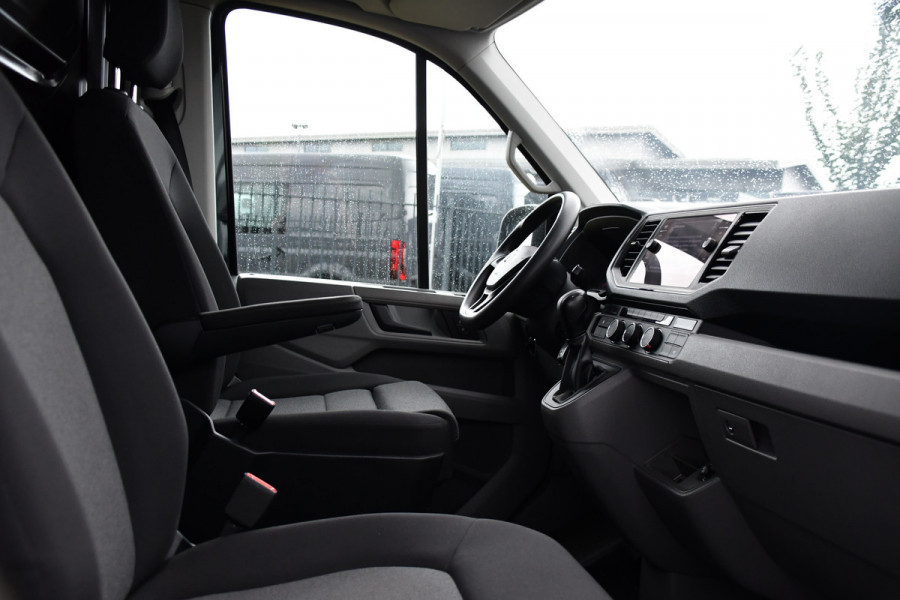 Volkswagen Crafter 35 2.0 TDI L3H3 Black Edition Camera, Carplay, LED, 177pk, Automaat, Standkachel, Geveerde stoel, Uniek!