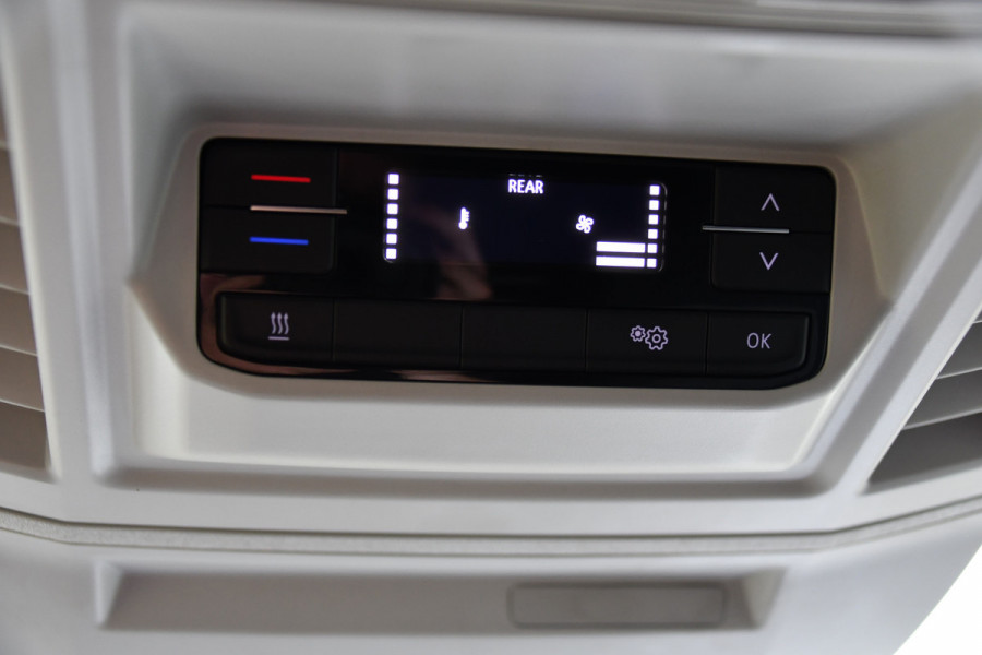 Volkswagen Crafter 35 2.0 TDI L3H3 Black Edition Camera, Carplay, LED, 177pk, Automaat, Standkachel, Geveerde stoel, Uniek!