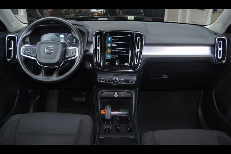 Volvo XC40 1.5 T4 Rech RDesExpr | Trekhaak | Carplay | Camera
