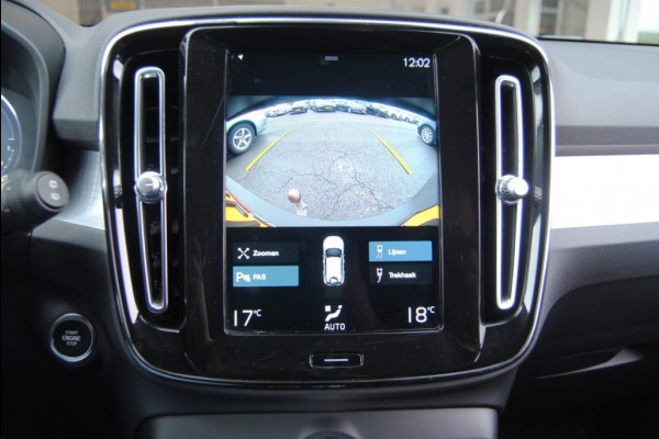 Volvo XC40 1.5 T4 Rech RDesExpr | Trekhaak | Carplay | Camera