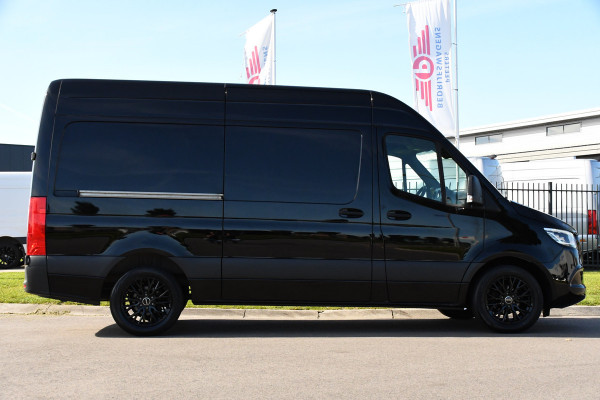 Mercedes-Benz Sprinter 315 1.9 CDI L2H2 Black Edition Camera, Cruise, Carplay, LED, 150pk, Automaat, Multimedia, Uniek!