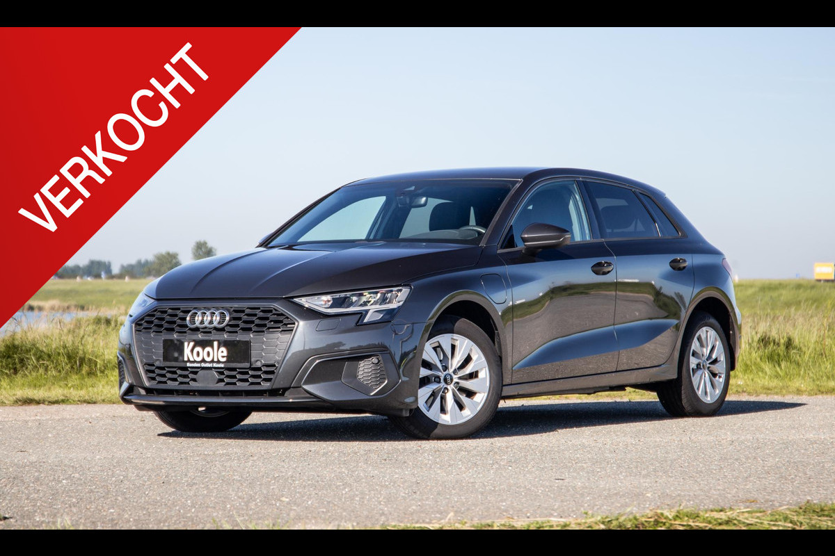 Audi A3 Sportback 40 TFSI e Advanced edition DEALER ONDERHOUDEN / AUTOMAAT / ADAPTIVE CRUISE / CARPLAY