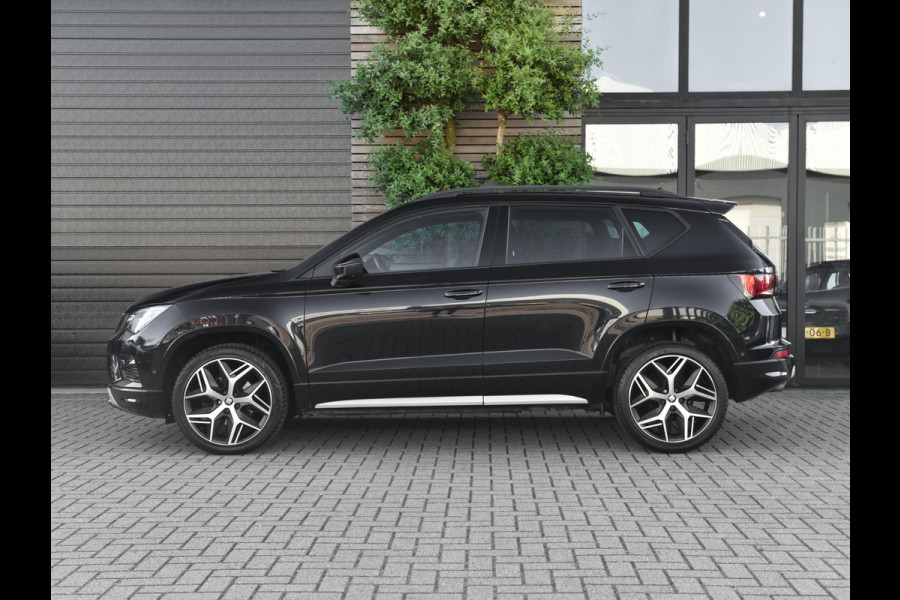 Seat Ateca 1.5 TSI FR Leren bekleding Panoramadak Camera Navi Stoelverwarming