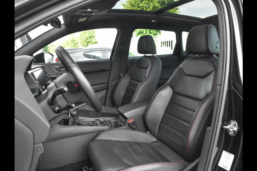 Seat Ateca 1.5 TSI FR Leren bekleding Panoramadak Camera Navi Stoelverwarming