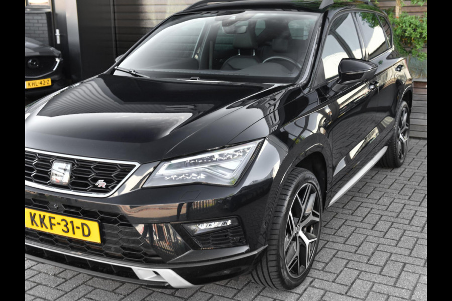 Seat Ateca 1.5 TSI FR Leren bekleding Panoramadak Camera Navi Stoelverwarming