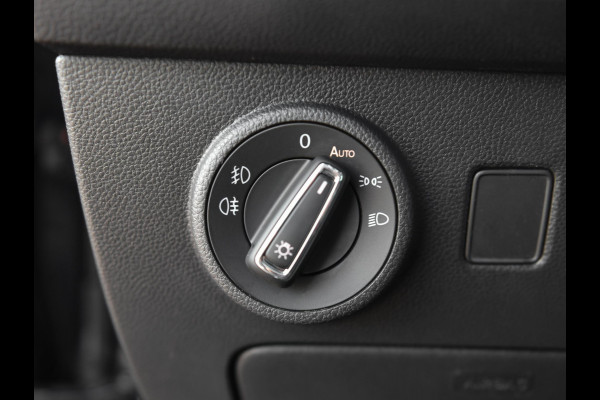 Seat Ateca 1.5 TSI FR Leren bekleding Panoramadak Camera Navi Stoelverwarming