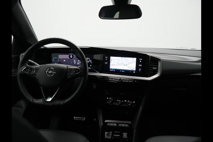 Opel Mokka-e Ultimate 50-kWh 7.4kw bl. 136pk | Trekhaak Afn. | Adaptive Cruise | 360 Camera | Sportstoelen Verwarmd | Stuur Verwarmd | Apple Carplay | Blis | Keyless | Navigatie | DAB |