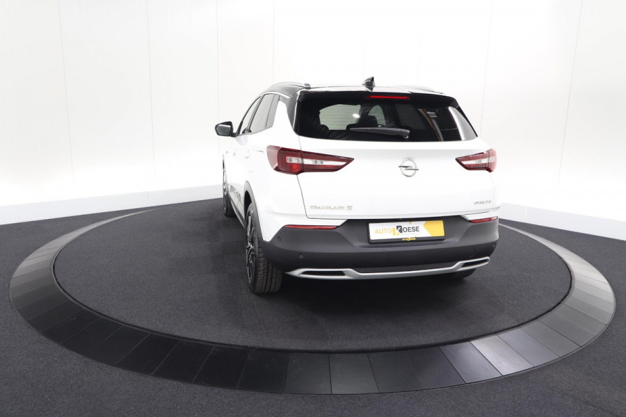 Opel Grandland 1.6 Turbo Plug-In Hybrid 4x4 Ultimate | Leder-pakket | Elektrische Kofferklep | 360 Camera | Adapieve Cruise Control