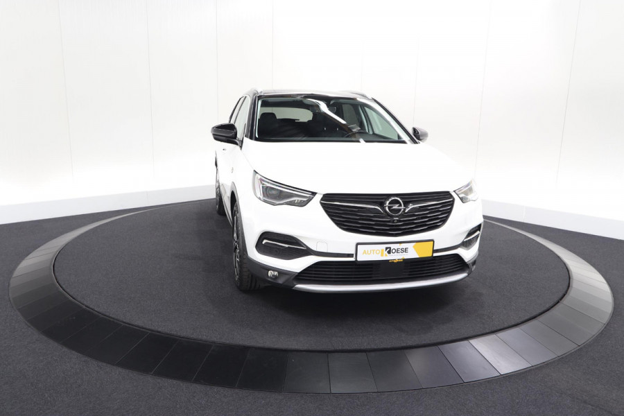 Opel Grandland 1.6 Turbo Plug-In Hybrid 4x4 Ultimate | Leder-pakket | Elektrische Kofferklep | 360 Camera | Adapieve Cruise Control
