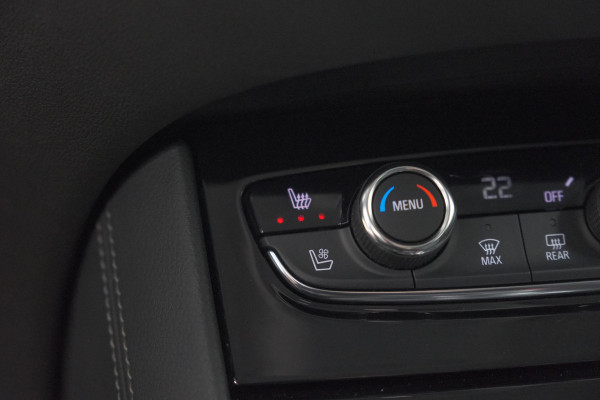Opel Grandland 1.6 Turbo Plug-In Hybrid 4x4 Ultimate | Leder-pakket | Elektrische Kofferklep | 360 Camera | Adapieve Cruise Control